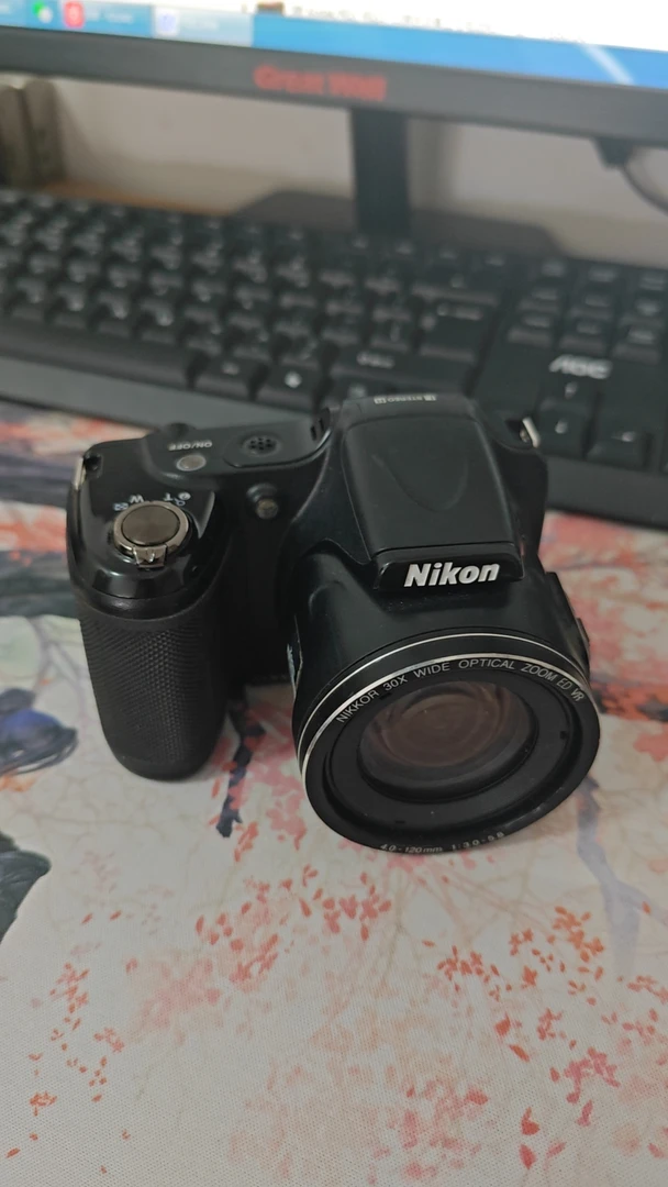 9新 Nikon/尼康 l820黑色自备五号电池