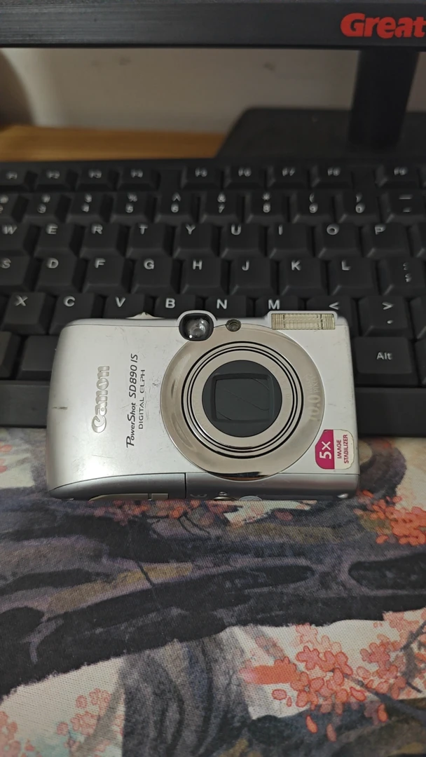9新 Canon/佳能 ixus970银色屏幕暗角不影响出片 包配件