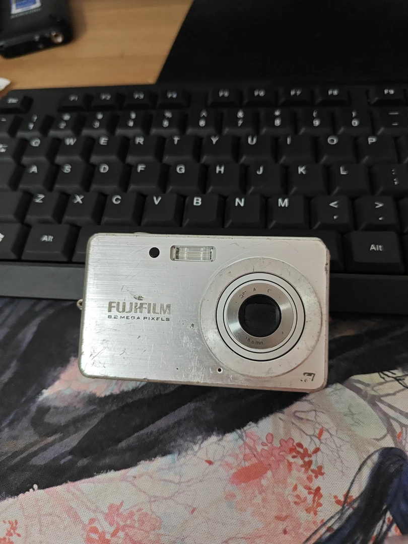 9新 Fujifilm/富士 j15银色屏幕贴膜 包配件