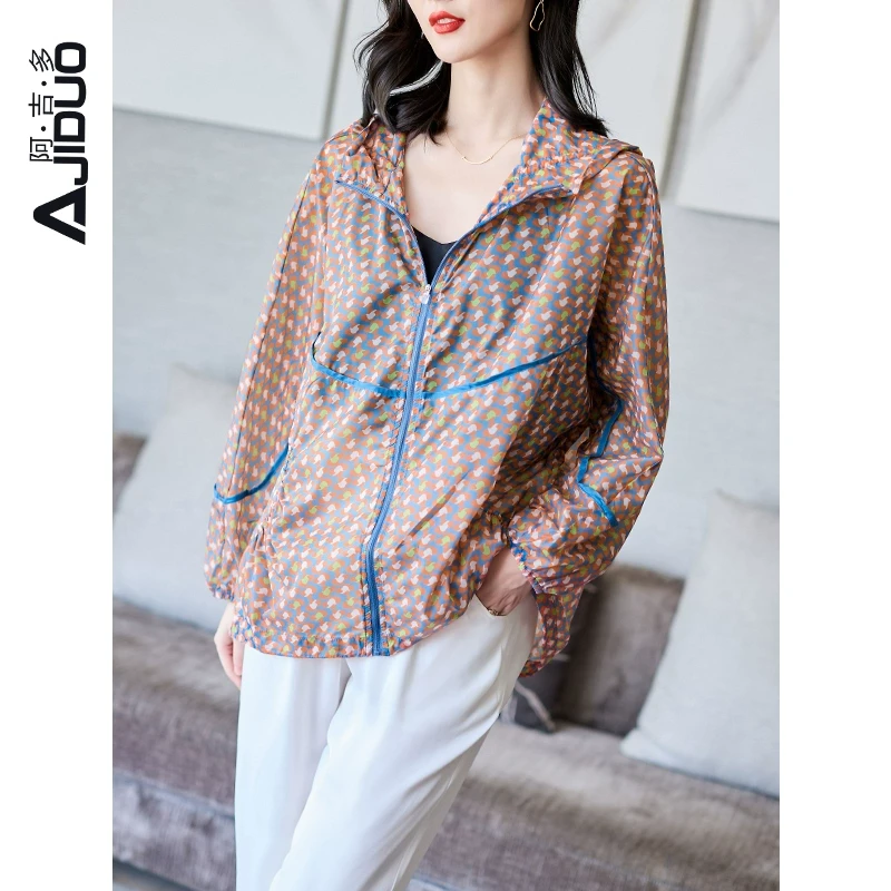 阿吉多薄款连帽印花防晒衣女夏天2024新款透气拉链防晒服长袖外套