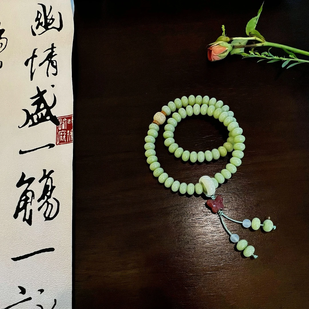 青菩提手持粉蝴蝶双圈手串PT2574