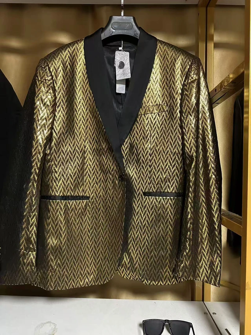 男士时尚经典轻奢休闲金色印花西服礼服
