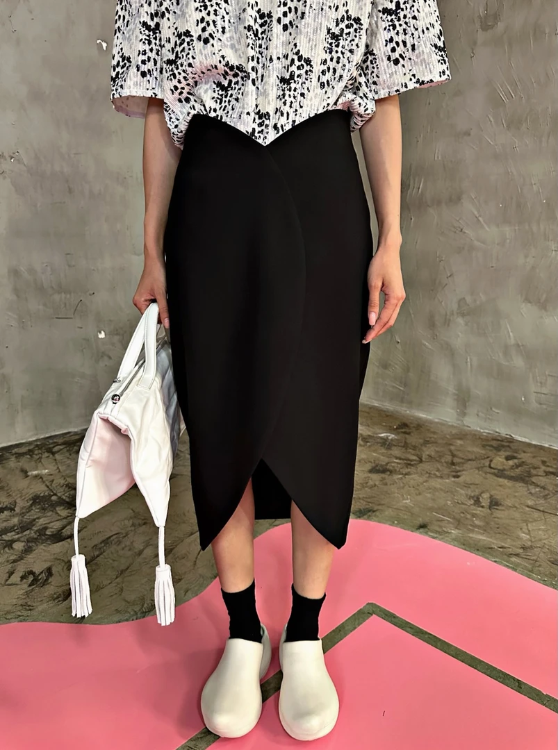 【HTT】小众设计感原创百搭纯色休闲显瘦半身裙3329016