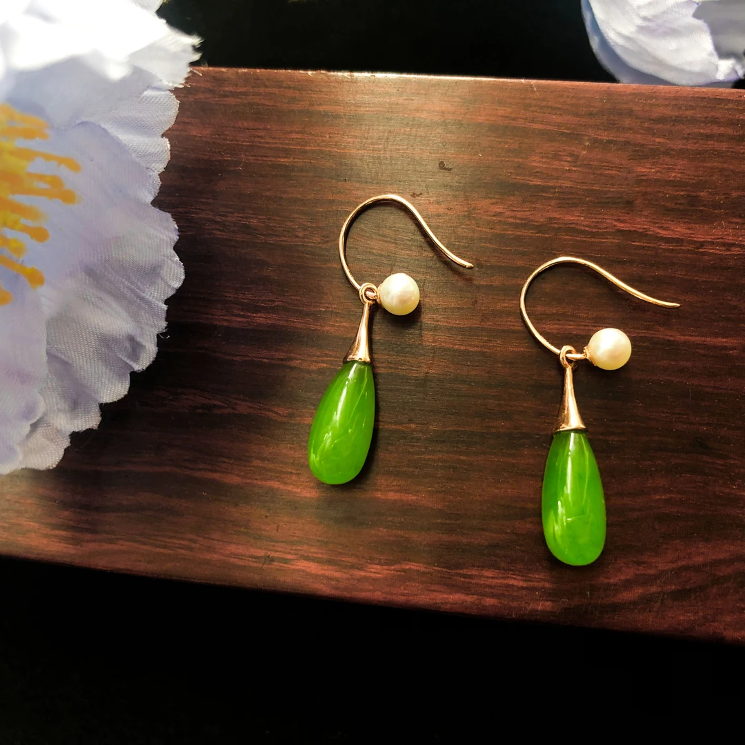 18k玫瑰金珍珠碧玉耳坠