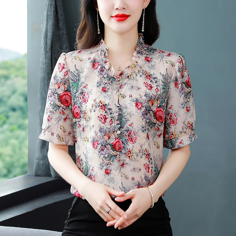 050 时尚复古衬衫女夏季新款短袖宽松V领遮肚子小衫洋气碎花衬衣