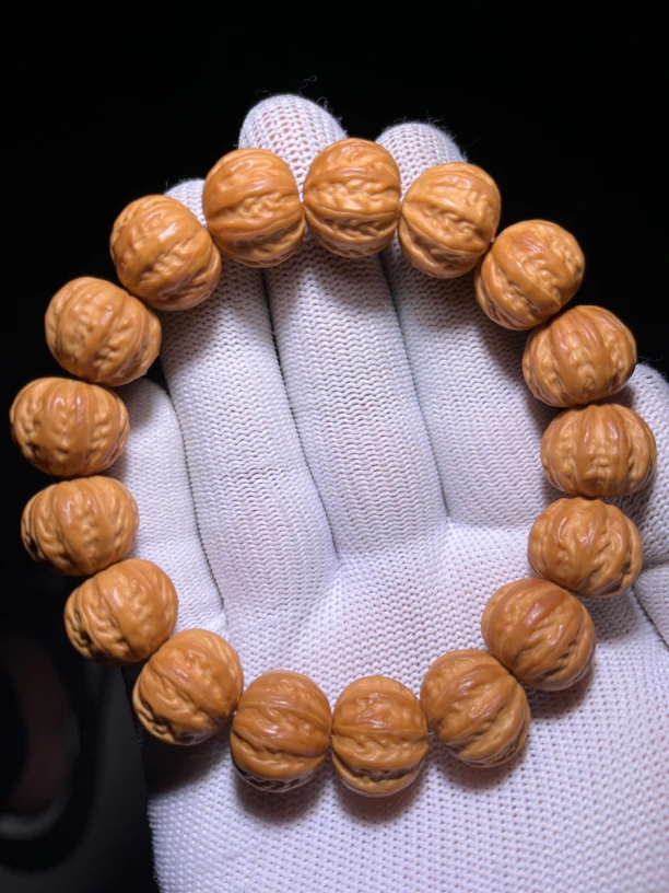 京八棱手串聚宝盆料雕刻七代深雕工艺，尺寸15mm+文玩好物