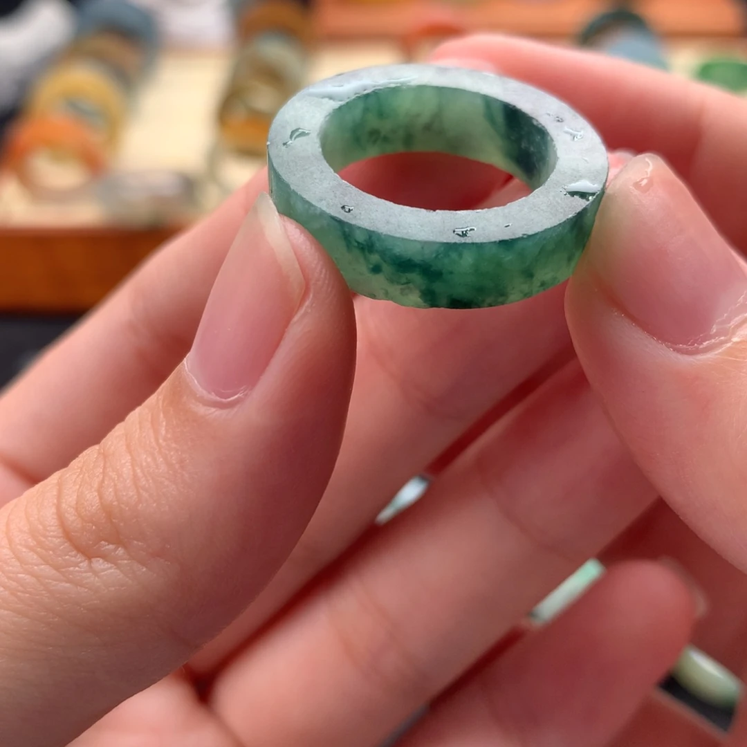 定制翡翠未镶嵌翡翠戒圈59