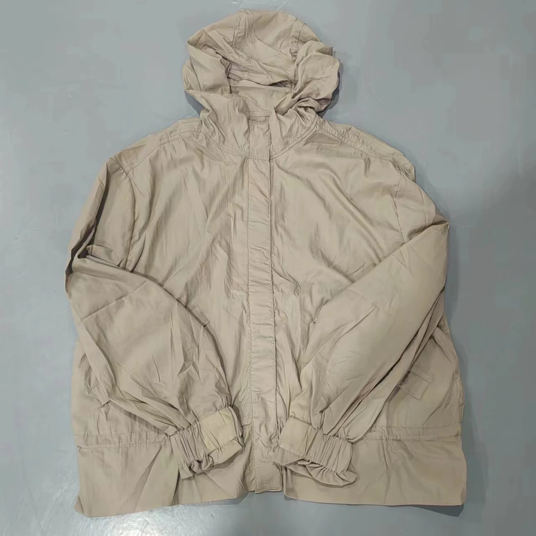 312号南油玲姐-杏色短款暗扣款防晒外套FS001