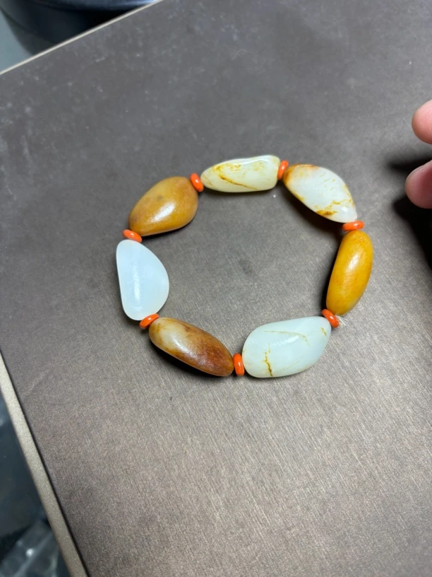 龙城臻玉轩 和田玉手串