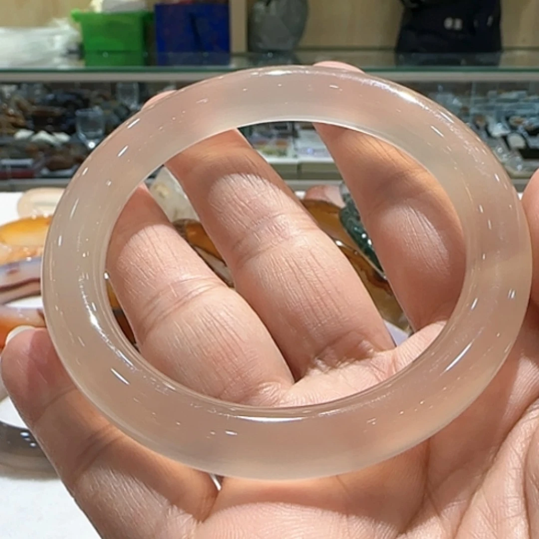 【闪购商品】玛瑙/玉髓手镯未镶嵌颜*