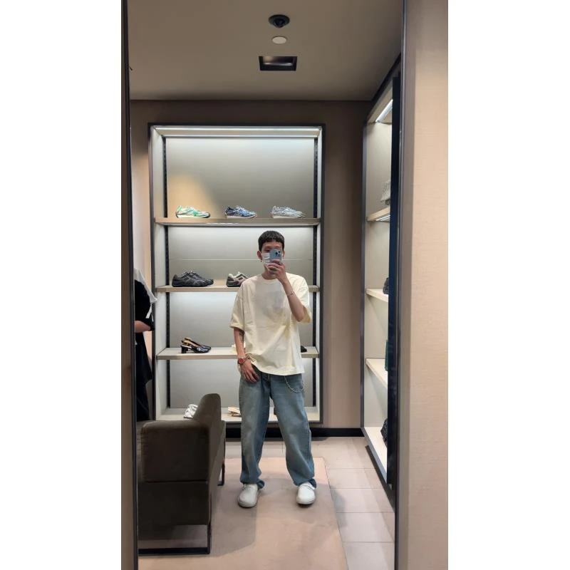 【oldchairman】休闲白色T恤 DTX0303