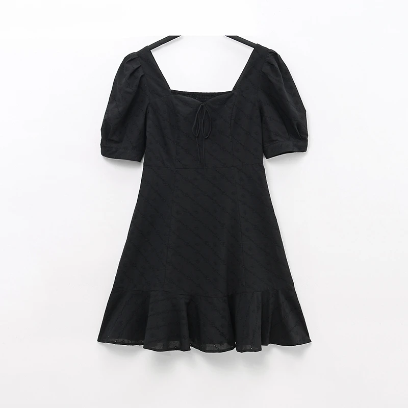 Z443刺绣连衣裙  鸟撤柜剪牌