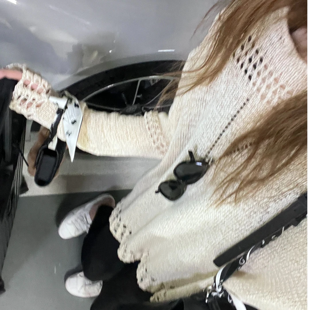 松弛天菜～复古钩花镂空薄款宽松针织罩衫空调衫