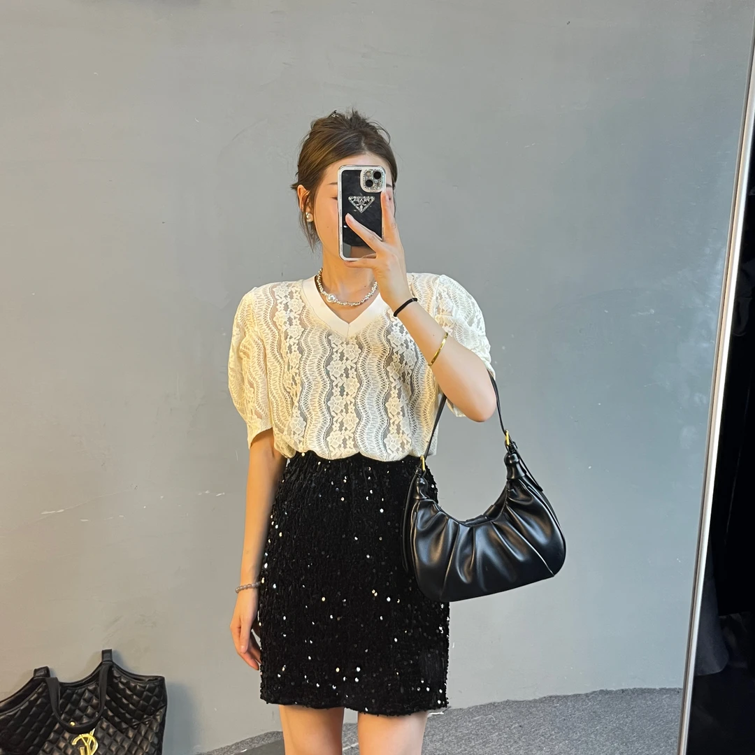 设计感镂空短袖蕾丝宽松性感内搭T恤百搭休闲时尚