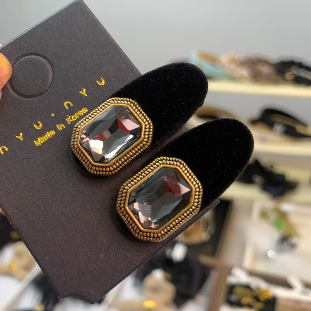 网红气质百搭简约黑色刘海夹 高级感头饰8869