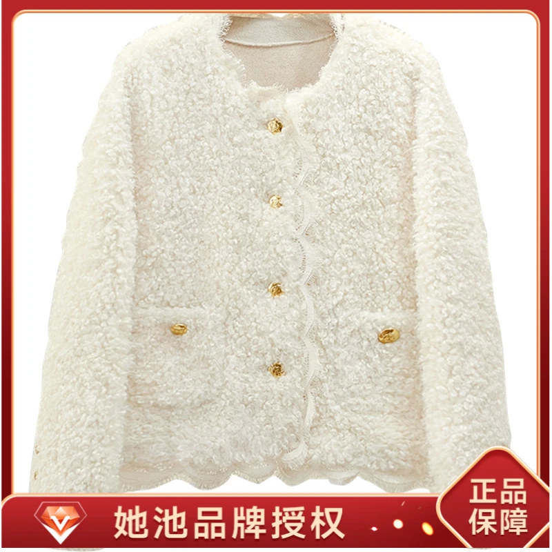 她池2024冬新款品质女装淑女宽松蕾丝边毛绒甜美外套T44B8157A