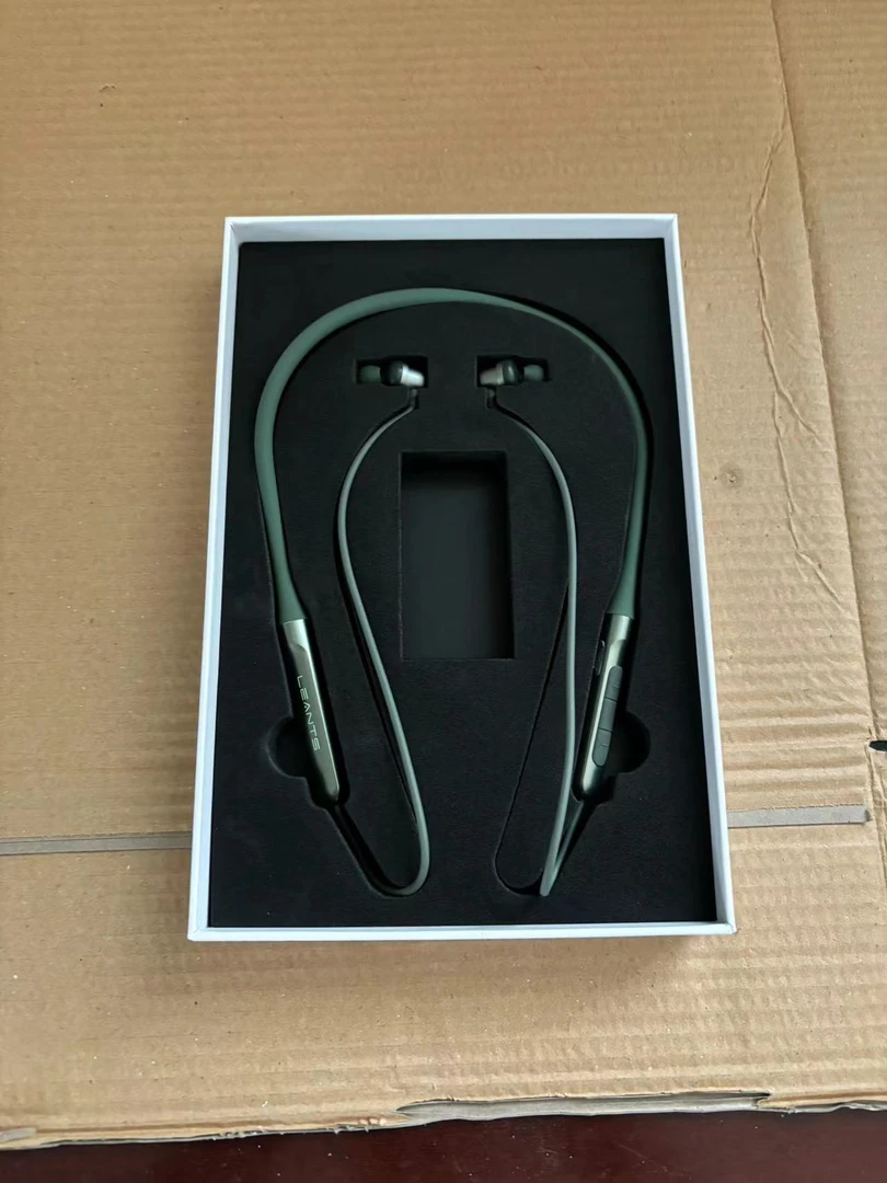 《新疆包邮》运动耳机