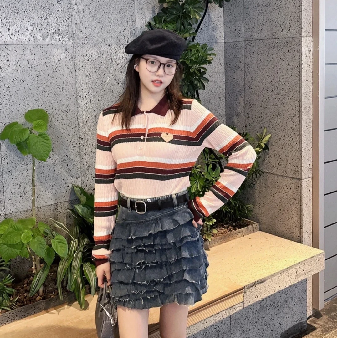 设计师品牌2024秋季新款撞色条纹复古爱心装饰针织衫上衣