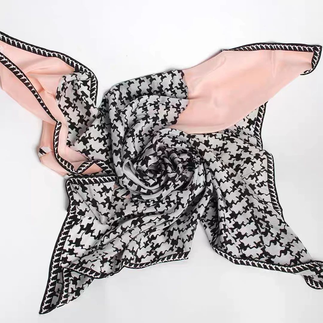 粉黛千鸟格90*90围巾