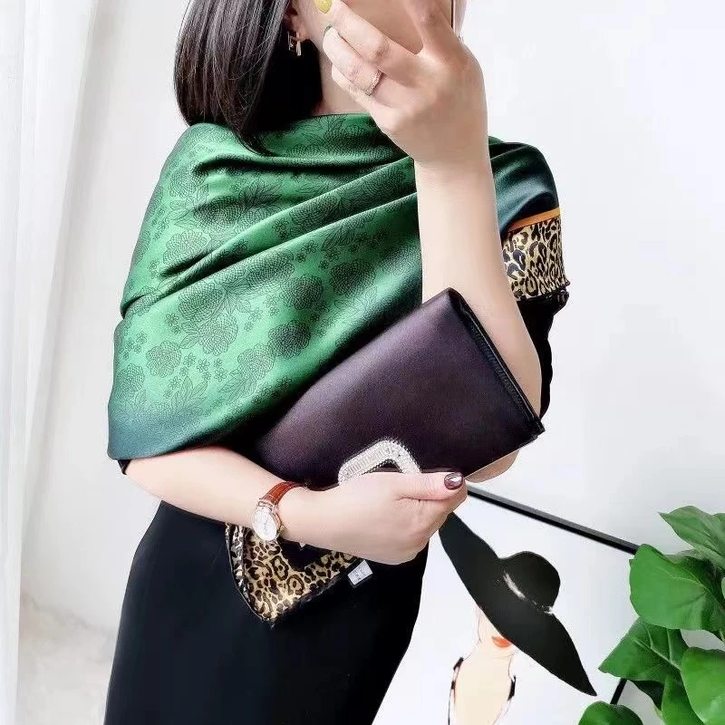 016【祖母绿】110*110百搭丝巾春夏新款绿色高档百搭气质围脖