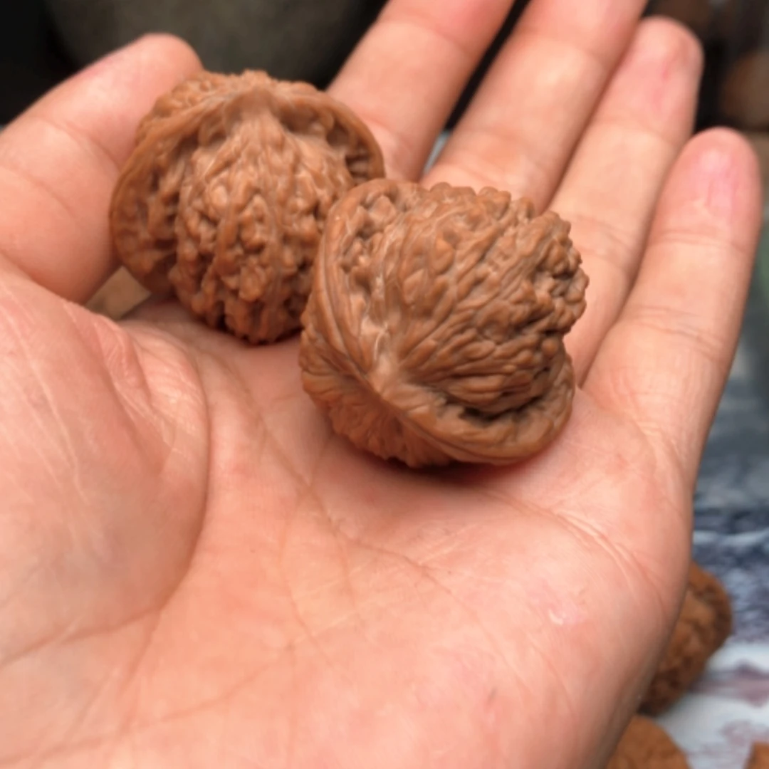 【闪购商品】文玩核桃把件陈**R106