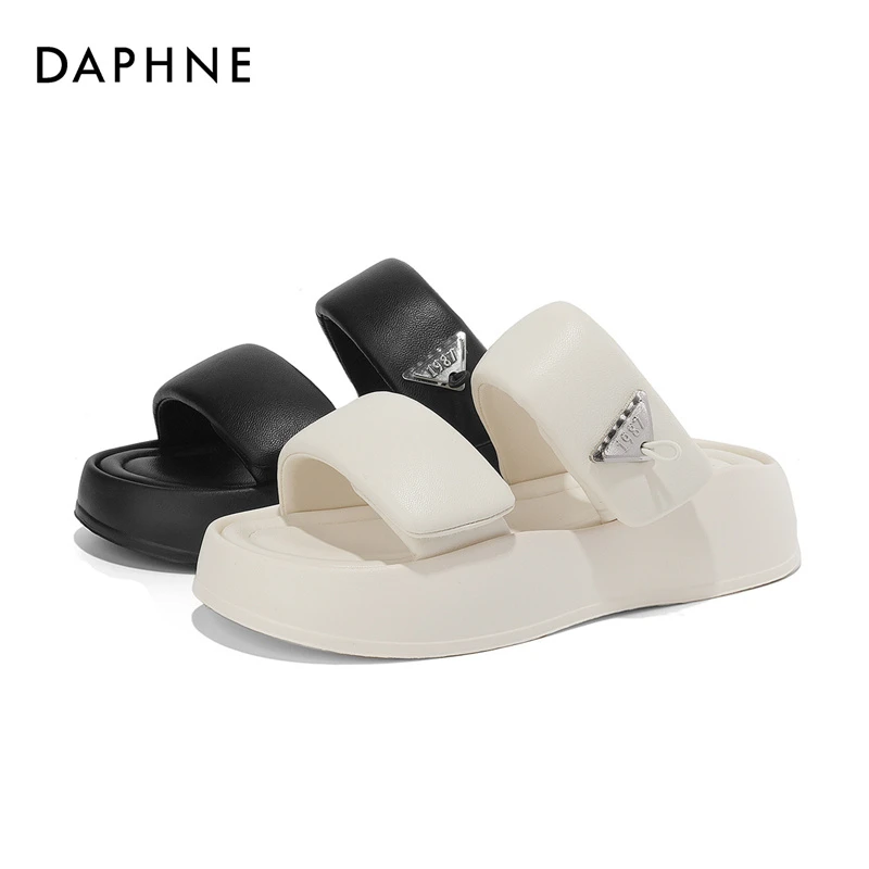 达芙妮2024新款一字带厚底时尚休闲拖鞋