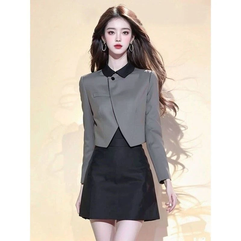 初秋新款女装韩系独特绝美高级感超好看的灰色西装外套半身裙套装