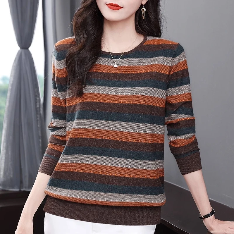 2025新款秋季上衣女中年妈妈秋装长袖t恤大码条纹针织打底衫春秋
