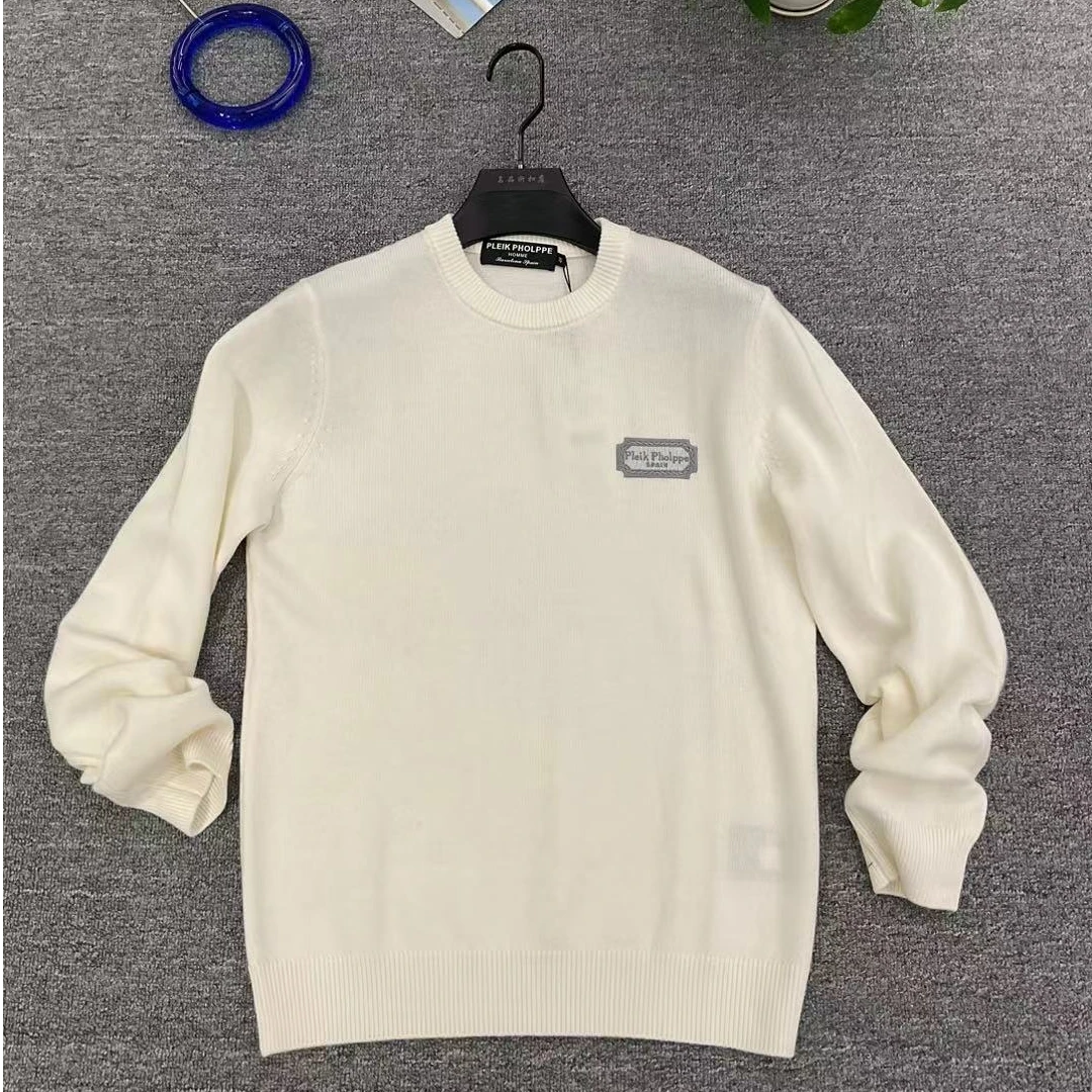 【欧洲名店】正品PP 1291黑白两色简单大气刺绣羊毛衫