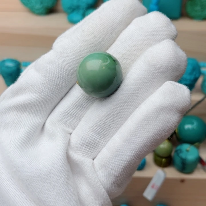 绿松石珠宝未镶嵌