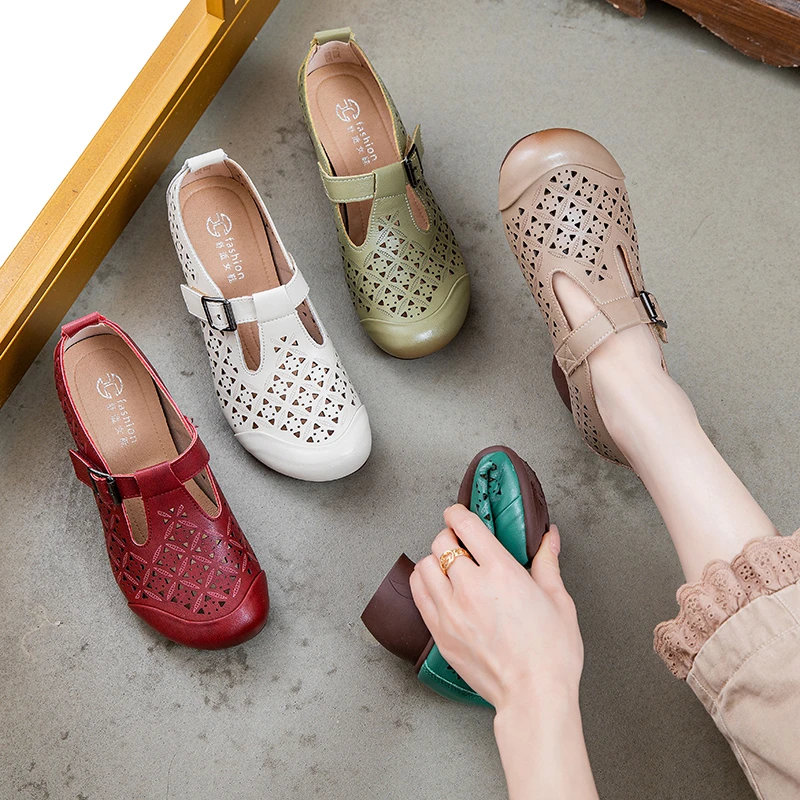 30230凉鞋舒适女鞋夏季中老年软底透气不闷脚镂空洞洞妈妈鞋