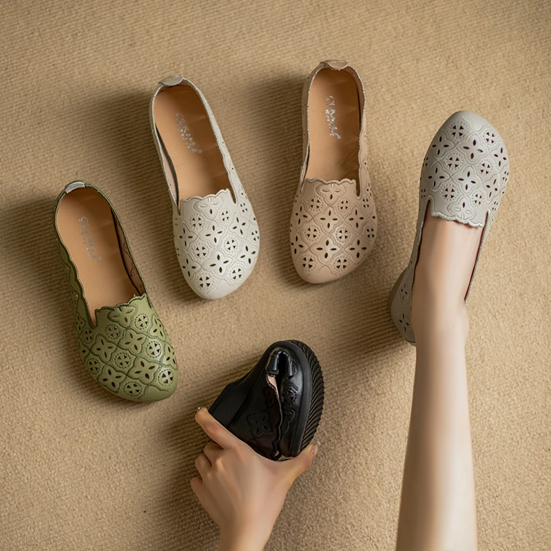 9809夏季2024中老年妈妈鞋百搭透气舒适洞洞凉鞋民族风女鞋
