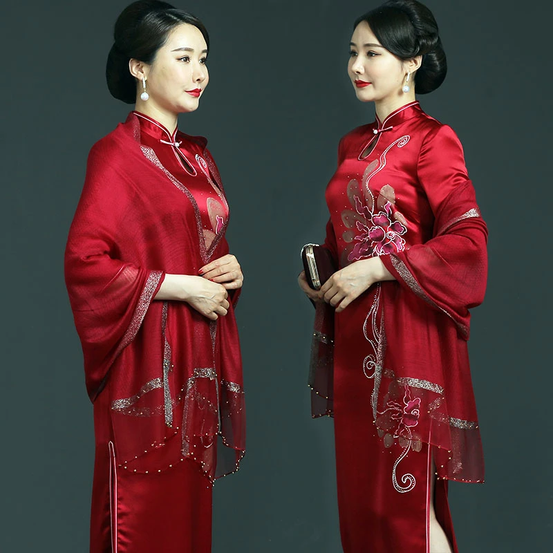 桑蚕丝丝巾妈妈女苏绣围巾送人喜婆婆结婚红色刺绣旗袍披肩婚围巾