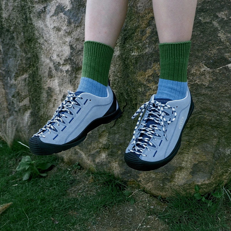 外贸断码溯溪鞋户外休闲男女洞洞鞋沙滩鞋拖鞋处理主播展示报价拍