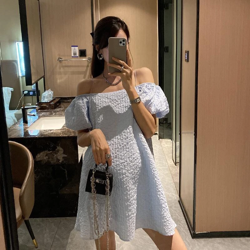 金色的茧时髦辣妈度假孕妇吊带裙露背一字肩泡泡袖小个子连衣裙子