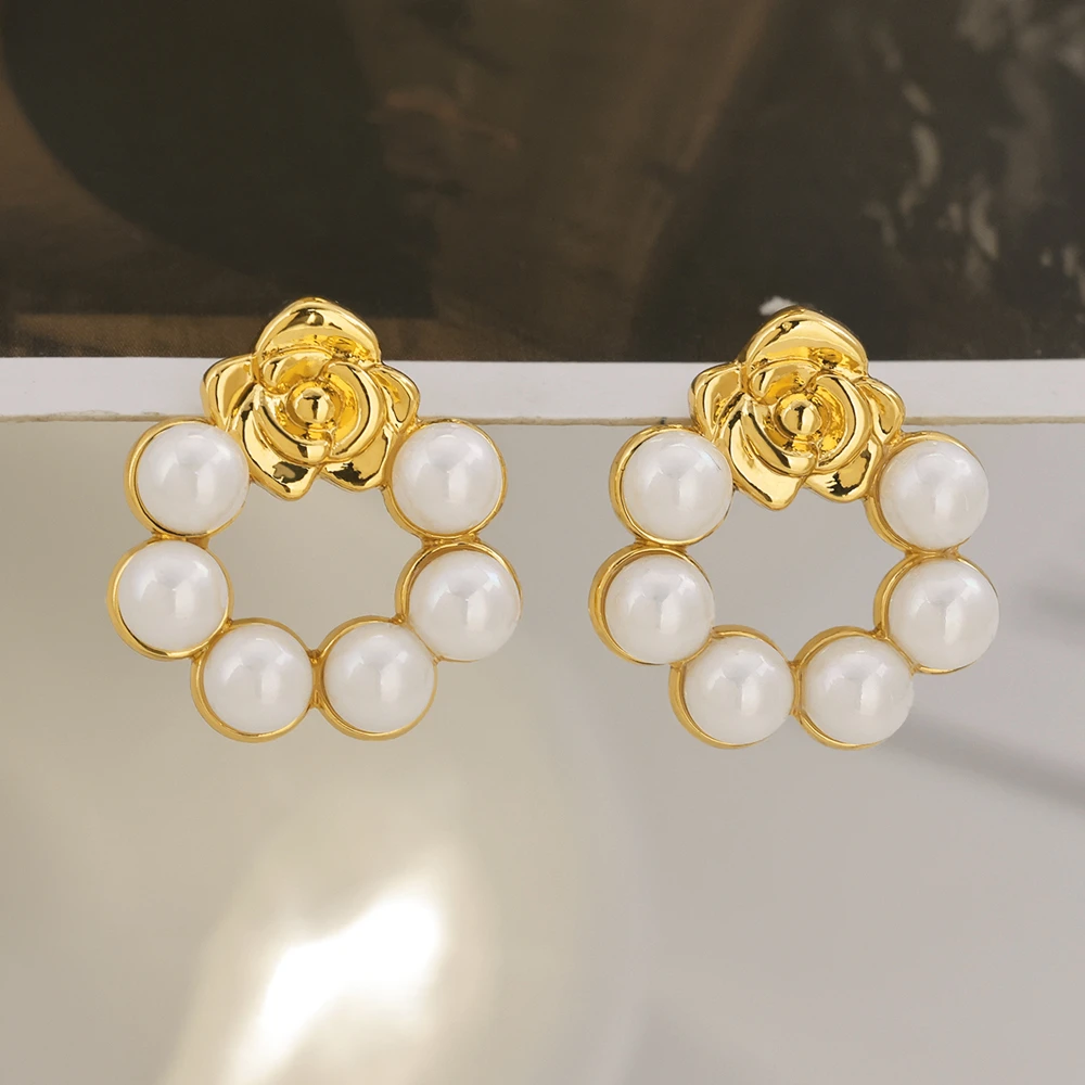 铜合金仿珍珠耳饰 镀18K金「月华」耳钉气质高端法式风时尚优雅耳环