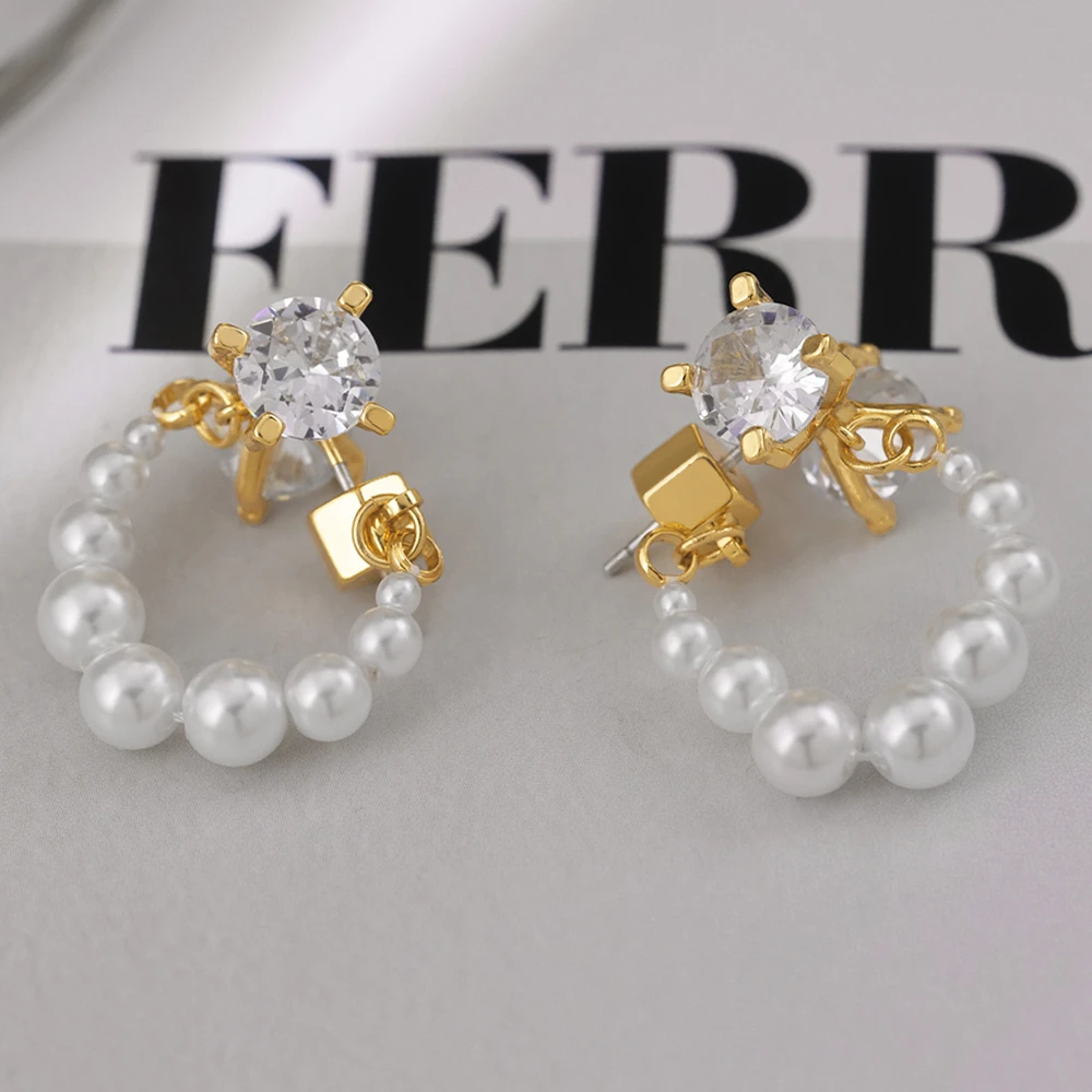 铜合金仿珍珠耳饰 镀18K金「九子」耳钉气质法式轻奢千金仙女风耳环