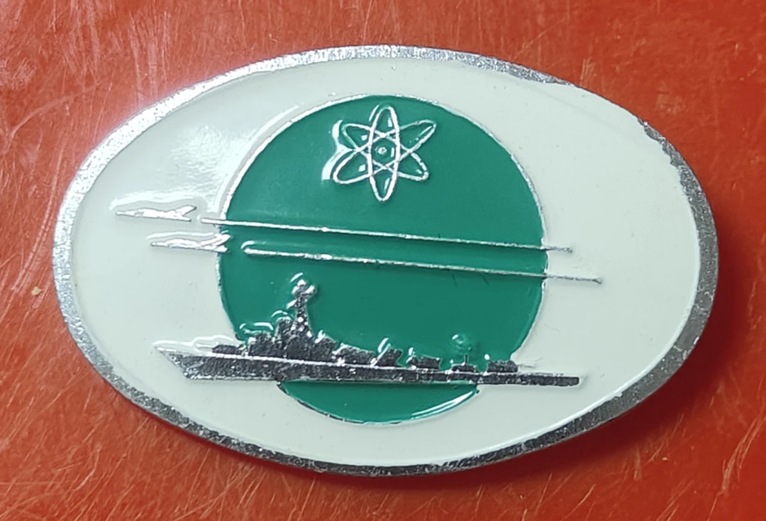 海军早期二级技术能手佩戴徽章