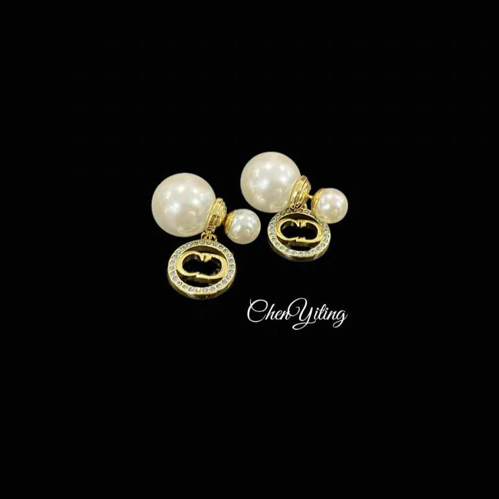 铜合金合成锆石耳饰 新款小众耳钉轻奢      058