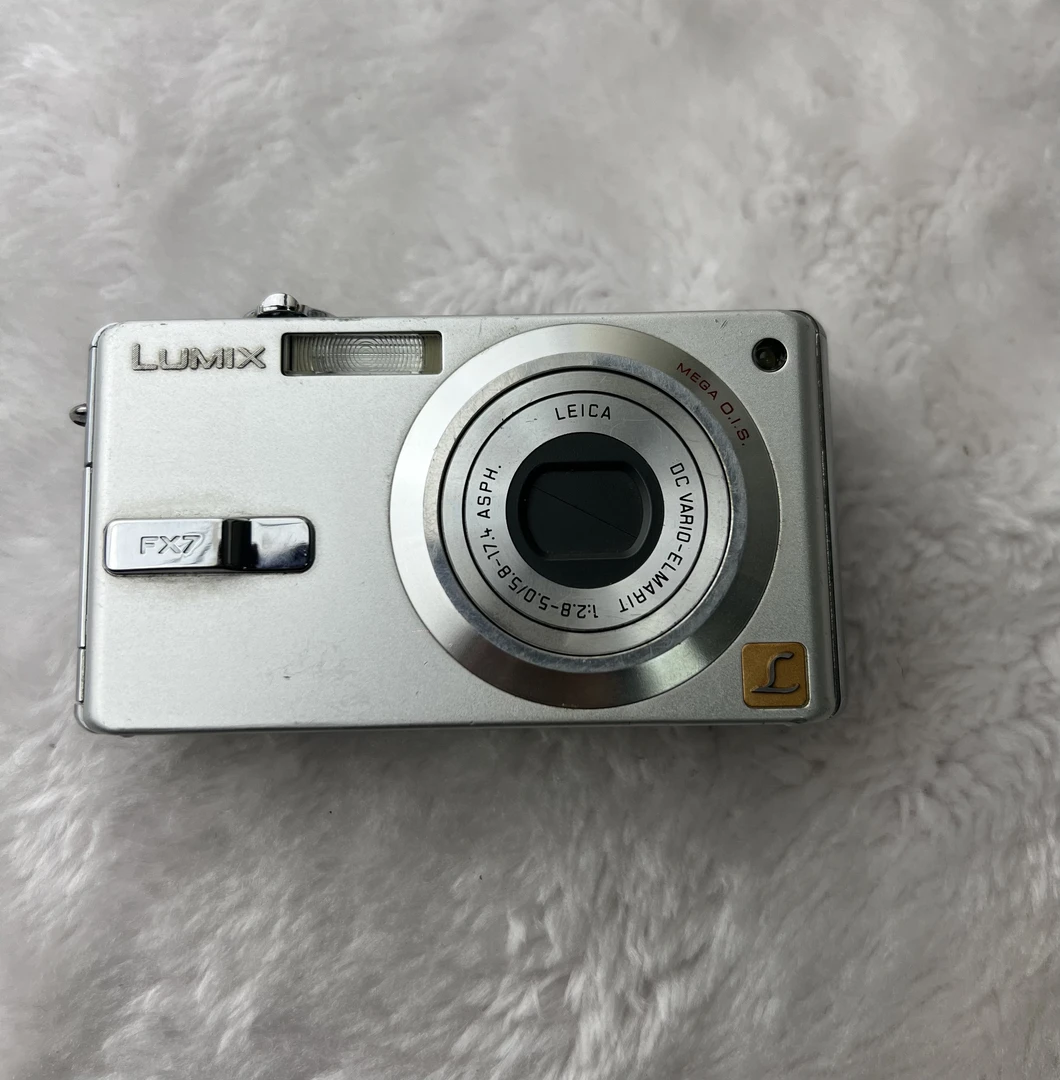 9新 Panasonic/松下 FX7 徕卡镜头 出片清晰有质感