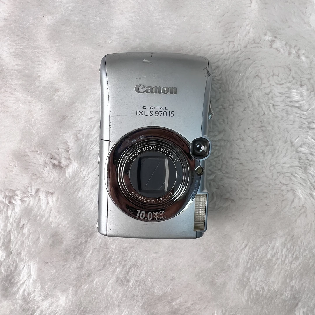 9新 Canon/佳能  ixus970 成色如图，出片非常不错