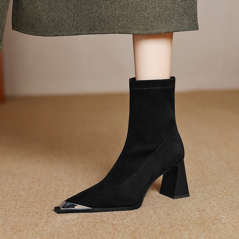 7CM复古绒面金属方头弹力靴百搭真皮粗跟短靴时尚通勤高跟瘦瘦靴