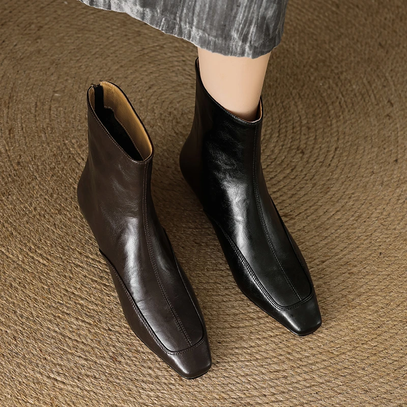 3CM英伦风坡跟小短靴百搭真皮方头后拉链瘦瘦靴秋冬新款通勤裸靴