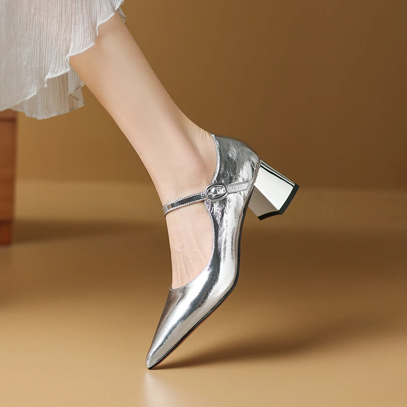 5.5cm粗跟玛丽珍单鞋女银色真皮一字扣带高跟鞋法式中跟尖头女鞋