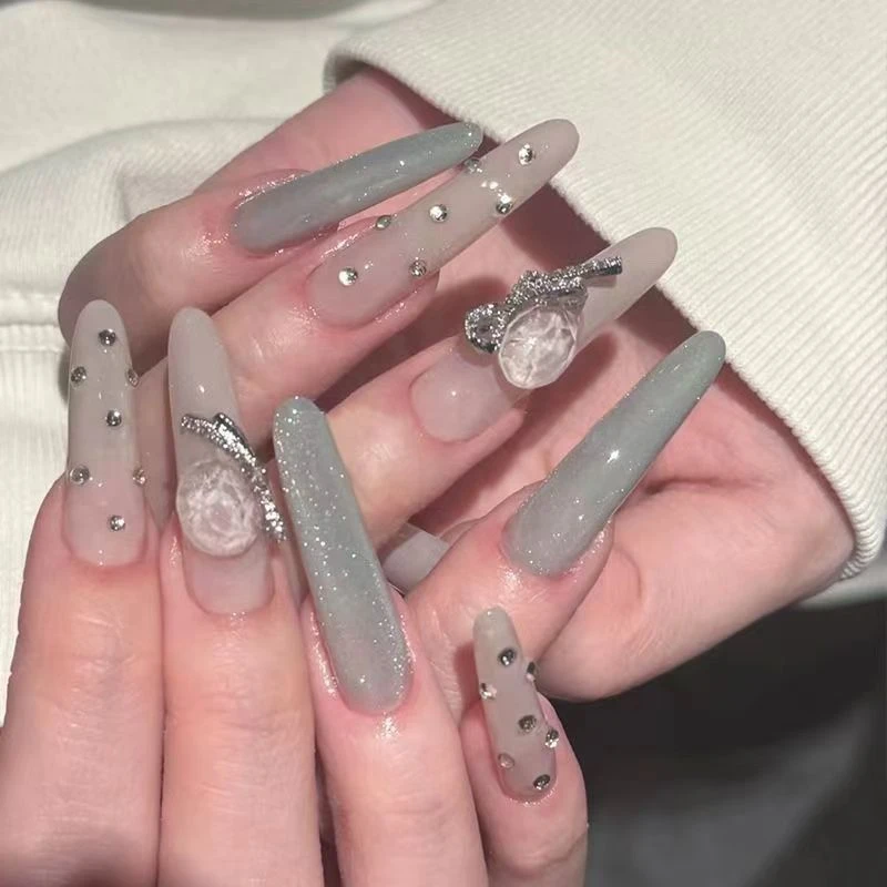 穿戴甲手工清冷成诗清透高级感撞色气质美甲波点钻可拆卸假指甲片