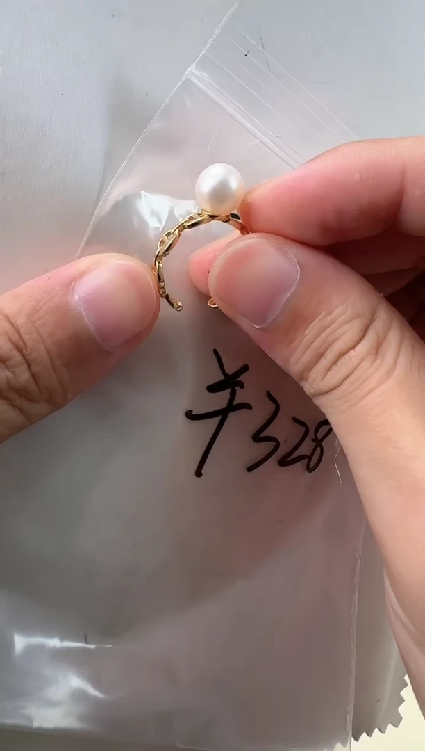 【闪购商品】海水珍珠颈饰银S925镶嵌0731猪鼻8-8.5