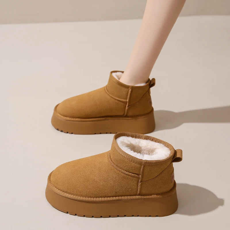 周冬雨同款雪地靴女冬2023新款秋冬网红东北皮毛一体短筒厚底棉鞋