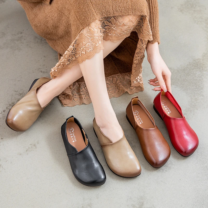 902春秋真皮软底平跟女鞋简约百搭中老年妈妈鞋防滑舒适平底单鞋