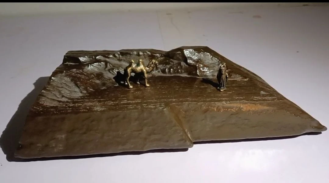 出售各种泥石，奇石，风凌石 ，戈壁石，原石