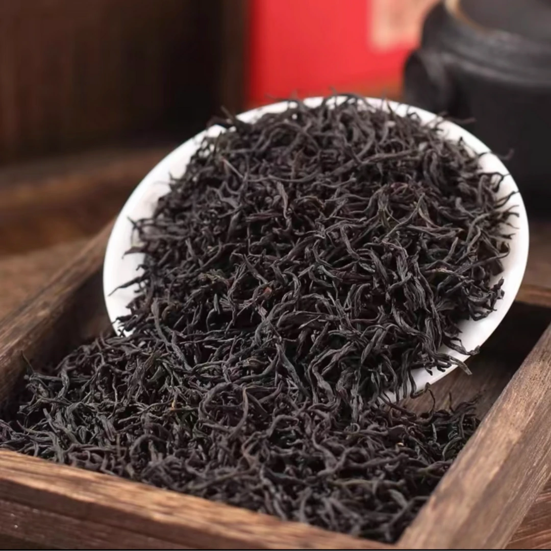 【小种红茶】2025年新茶高山红茶功夫茶甘醇茶叶顺滑口感揉糯厚重